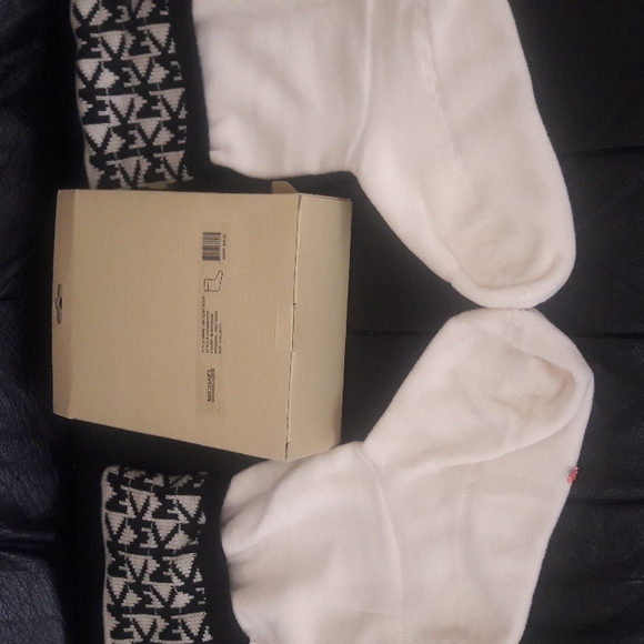 Michael Kors Boot Socks - Picture 4 of 4